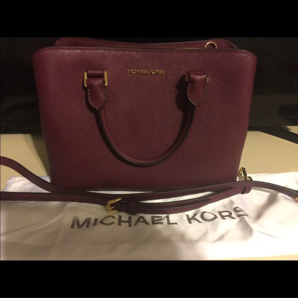 Michael Kors Savannah